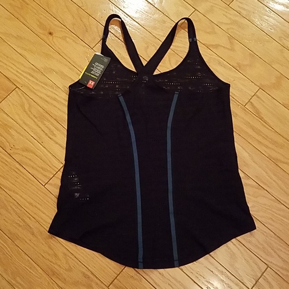 NWT size L Under Armour cool switch tank - Picture 5 of 8